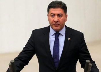 CHP'li Murat Emir: AB'den fon alıp, kendi STK'larına yaptırıyorlar