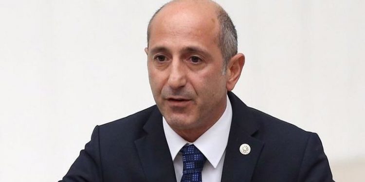 CHP'li Öztunç'tan Bakan Kurum'a: Yavuz hırsız ev sahibini bastırırmış; biraz utanma duygun olsun