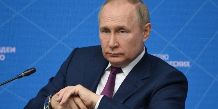 CIA Direktörü: Putin'in sağlığının kötüye gittiğine dair istihbarat yok