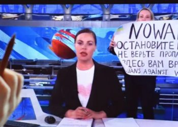 Canlı yayında savaş karşıtı eylem yapmıştı; Rus gazeteci Marina Ovsyannikova gözaltına alındı