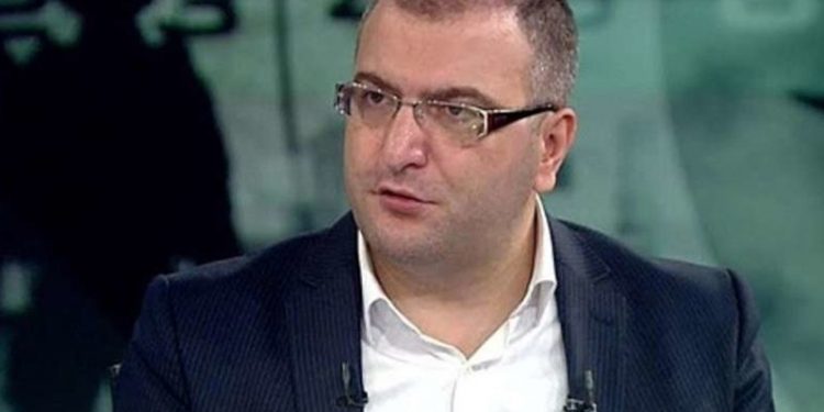 Cem Küçük'e Gergerlioğlu ve Kaya'ya hakaretten tazminat cezası