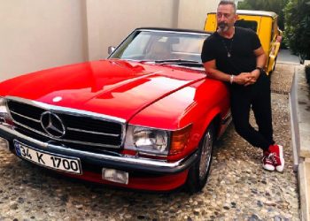Cem Yılmaz Bodrum’da trafik kazası geçirdi