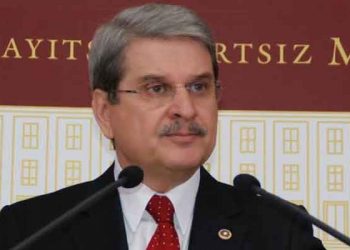 Çıray'dan 15 Temmuz Raporu tepkisi: 'Kahraman, darbeyi karartmak istiyor'