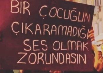 Çocuk istismarına yönelik görüntüler paylaşan öğretmen tutuklandı