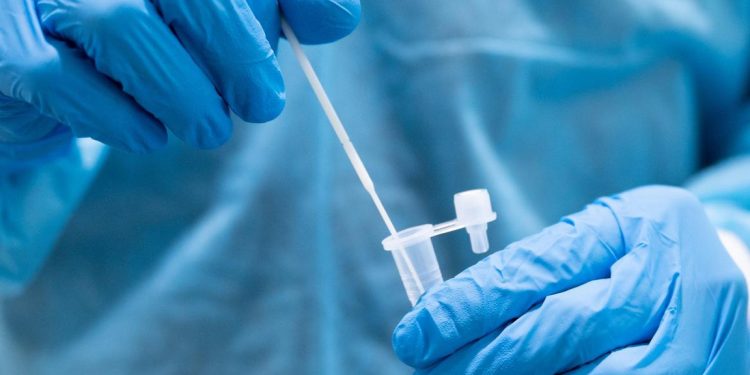 Covid vakalarında artış: Uzmanlardan aşı uyarısı