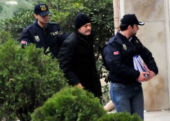 Cumartesi Anneleri: Levent Göktaş cevap ver…