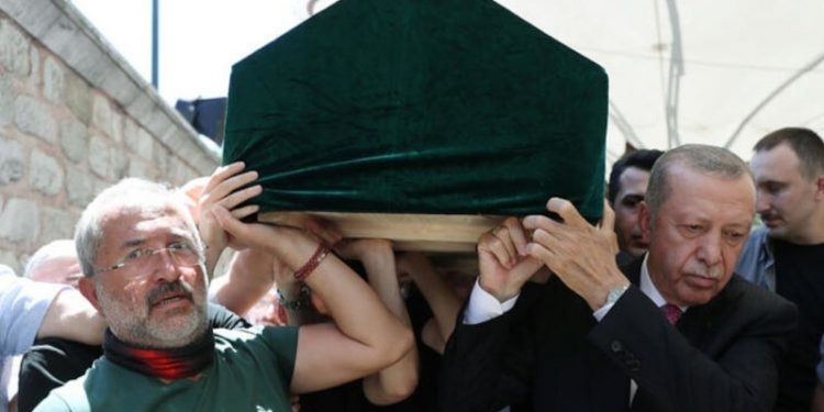 Cumhurbaşkanı Erdoğan Hacı Nimet Kaya'nın cenazesine katıldı