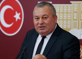 DP'li Enginyurt, parti teşkilat başkanlığı görevini bıraktı