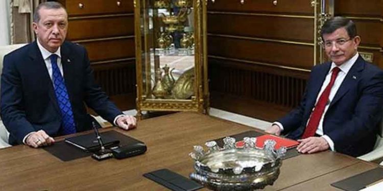 Davutoğlu: Erdoğan hesap vermeye hazır olacak