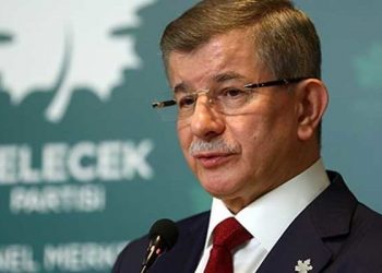 Davutoğlu’ndan ‘Kredi Risk Primi’ tepkisi: “Derhal şu cahil inadınızdan vazgeçin!”