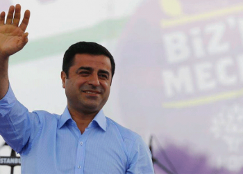 Demirtaş: AKP kapanacak