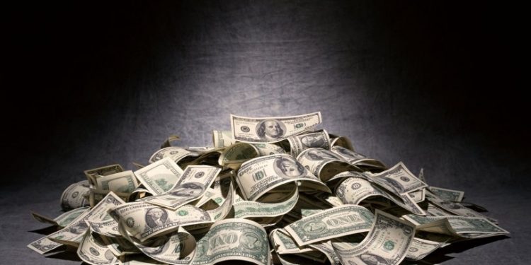 "Dış güçler" TBMM gündeminde: AKP'yi zora sokacak soru önergesi