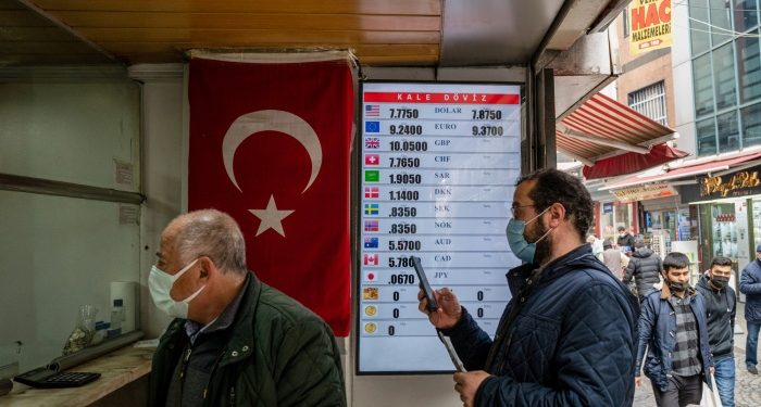 Dolar/Euro düşse de çıksa da kaybeden Türkiye olacak