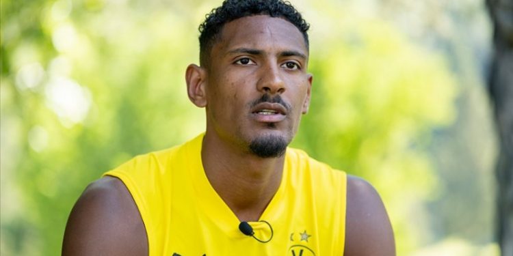 Dortmund'un yeni transferi Sebastien Haller testis tümörüne yakalandı