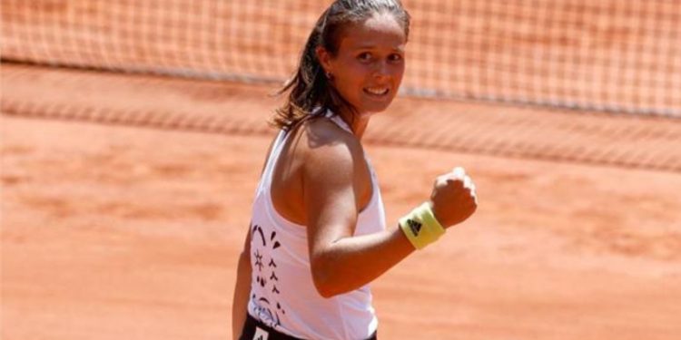 Dünya tenisinin 12 numarası Daria Kasatkina, eşcinsel olduğunu açıkladı; Rusya'nın LGBTİ+ karşıtı düzenlemelerini eleştirdi