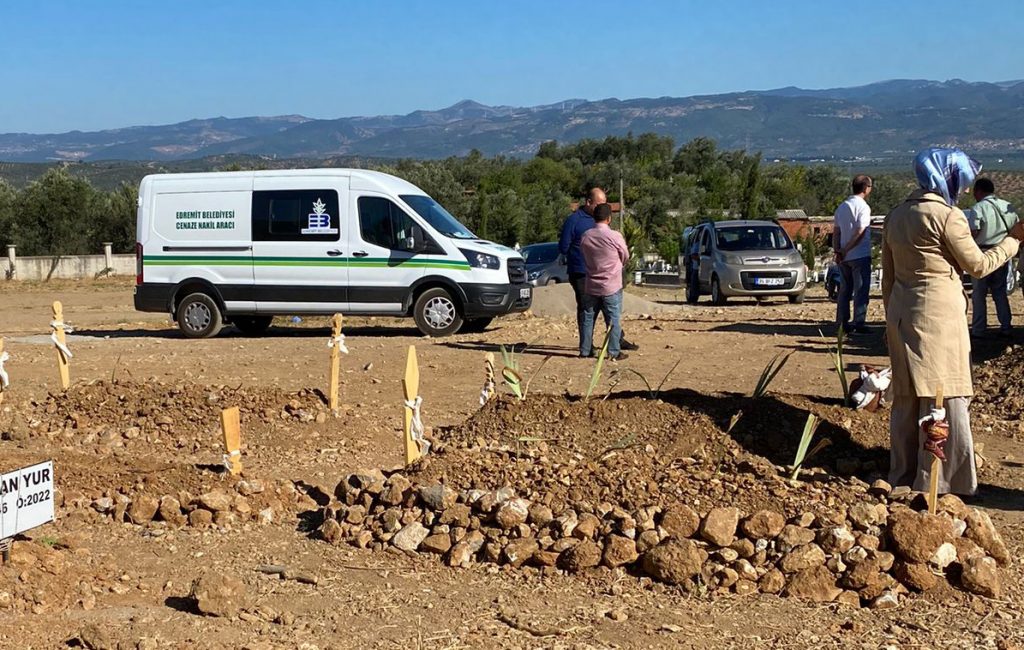 Edremit Müftülüğü’nden imamlara talimat: Mükafat Gülen’in cenaze namazı kıldırılmayacak!