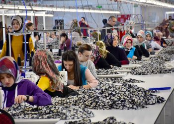 Ek zam belli oldu, net asgari ücret 5 bin 500 TL’ye çıkarıldı