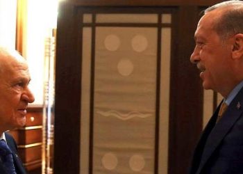 Ekonomist Evren Devrim Zelyut: 'AKP ile MHP'nin toplam oyu yüzde 20'ye düşecek'