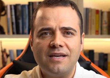 Ekonomist Özgür Demirtaş: Asgari ücretteki artışın işe yaramadığı kasım ayında görülecek