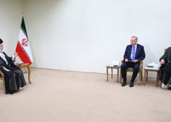 Erdoğan, Hamaney’in ‘azarlarına’ neden cevap veremedi?
