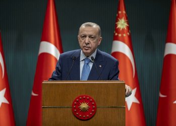 Erdoğan’dan KYK borcu açıklaması: Sadece anapara ödenecek