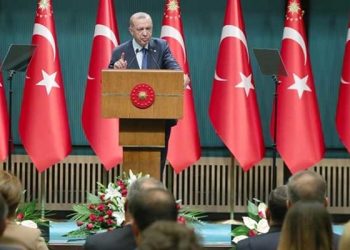 Erdoğan'dan KYK kredi borcu açıklaması: Enflasyon farkı veya faiz uygulaması olmaksızın sadece ana para ödenecek
