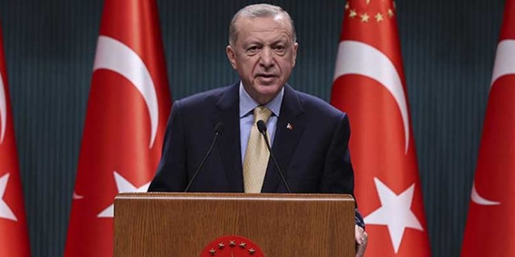 Erdoğan'ın 15 Temmuz mesajında ekonomi vurgusu: Türkiye'nin ekonomiyle teslim alınmasına rıza göstermedik