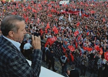 Erdoğan’ın Kayseri mitingine işçilerin katılımının 'zorunlu tutulduğu' iddia edildi