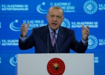 Erdoğan&rsquo;ın &lsquo;s&uuml;rt&uuml;k&rsquo; hakaretini AKP ve MHP se&ccedil;meni de doğru bulmadı