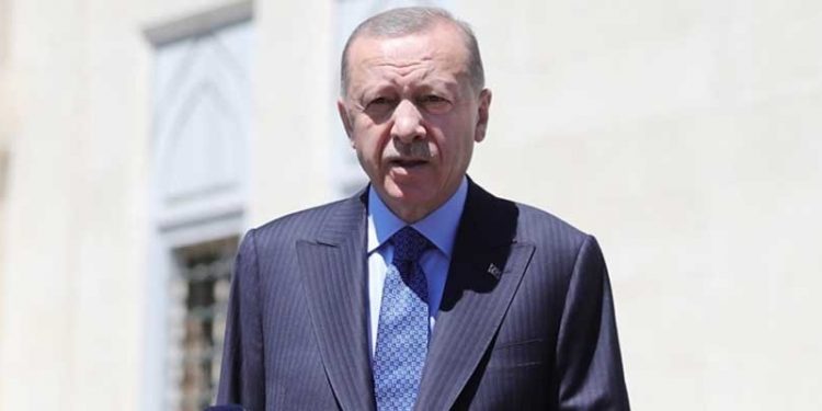 Erdoğan: (İsveç-Finlandiya'nın NATO üyeliği konusu) Bu bir davet sürecidir