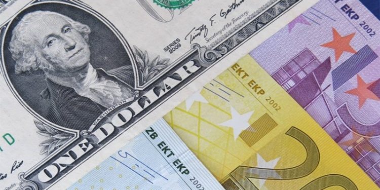 Euro ve dolar kurları eşitlendi, şirketler parite zararı yazmaya başladı