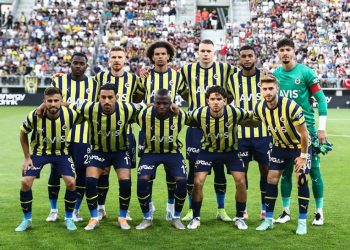 Fenerbahçe, tur için sahaya çıkıyor