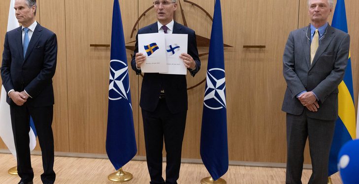 Finlandiya ve İsveç, NATO’ya katılım müzakerelerini tamamladı