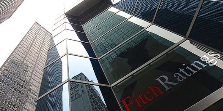 Fitch'ten uyarı: Türkiye'nin yeni ekonomi politikası kredi riskini artırdı