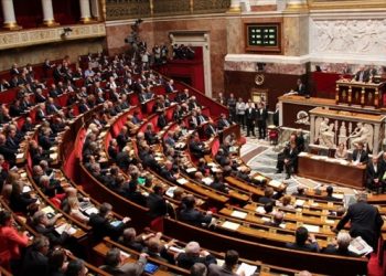 Fransa&rsquo;da 102 parlamenterden T&uuml;rkiye&rsquo;nin olası Suriye operasyonuna karşı bildiri