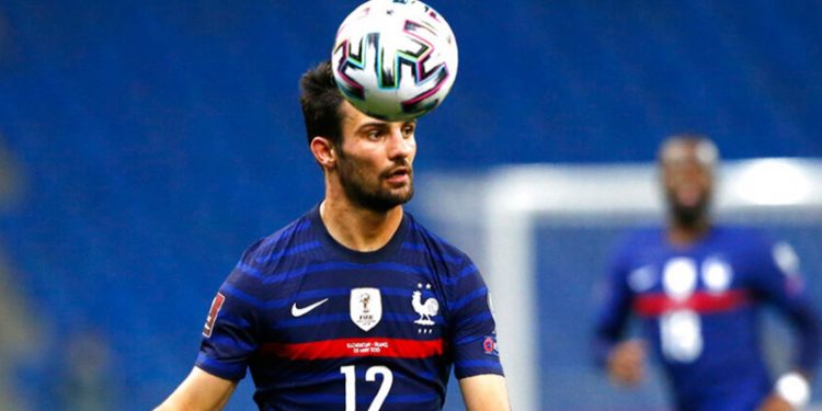 Galatasaray aradığı sağ beki Fransa'da buldu