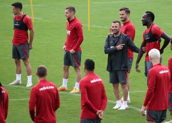 Galatasaray'da Diagne kamptan ayrıldı; işte yeni adresi!