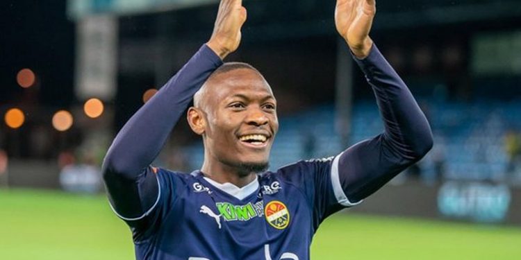 Galatasaray'da Marcao'nun boşluğu Tchamba ile dolacak