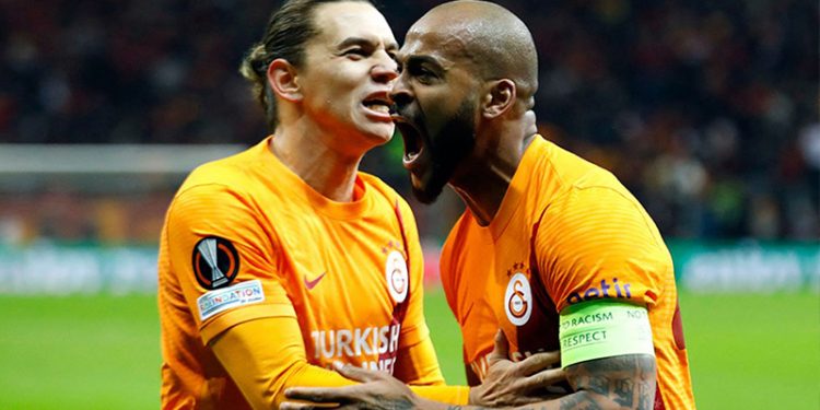 Galatasaray'da transferi gündemde olan Marcao kamp kadrosunda yer almadı