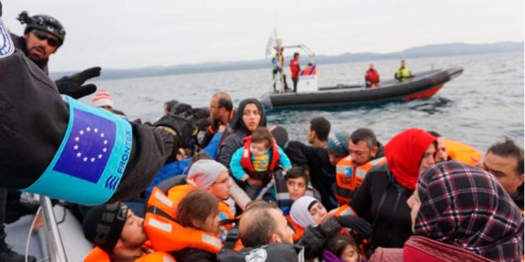 'Gizli' AB raporu: Frontex, Ege'de Yunanistan'ın hak ihlallerine göz yumdu