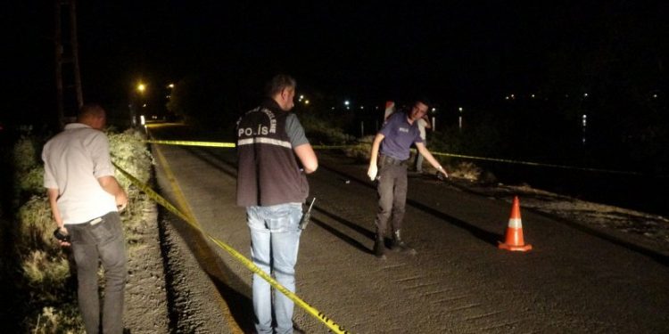 Gölet kenarında eğlenen gençlerin üstüne ateş açtılar! 1 ölü