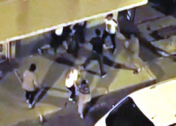 Güngören'de bir çocuğu 'barışma bahanesiyle' parka çağırıp 6 yerinden bıçakladılar
