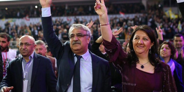 HDP’nin 5’inci Büyük Kongresi yapıldı: Pervin Buldan ve Mithat Sancar yeniden seçildi