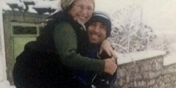 Hakan Şükür, anneannesini kaybetti: Dua eder misiniz?