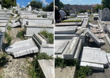 Hask&ouml;y Yahudi Mezarlığı'ndaki saldırı: 5 &ccedil;ocuk g&ouml;zaltına alındı