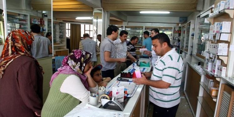 Hasta alt bezleri bugünden itibaren eczanelerden ücretli olarak alınacak