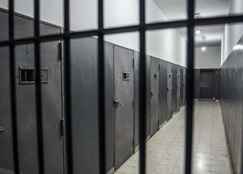 Hasta tutuklu ve h&uuml;k&uuml;ml&uuml;ler i&ccedil;in 'şartlı tahliye' &ccedil;alışması