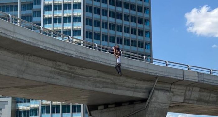 Hastaneden randevu alamayan vatandaş, intihar girişiminde bulundu