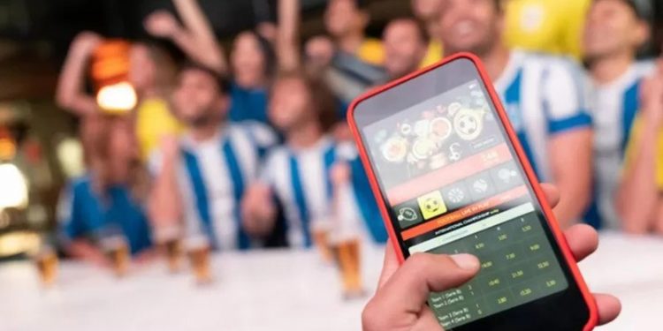 Hollanda'da eski futbolcu ve ünlülerin kumar reklamında oynaması yasaklandı