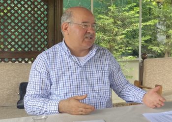 Hüseyin Çelik de ‘kral çıplak’ dedi: AK Partililer şapkasını önüne koyup düşünmeli